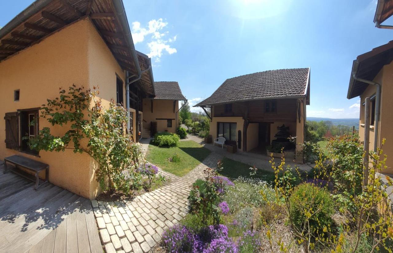 La Parenthese Bed & Breakfast Saint-Genix-sur-Guiers Exterior photo