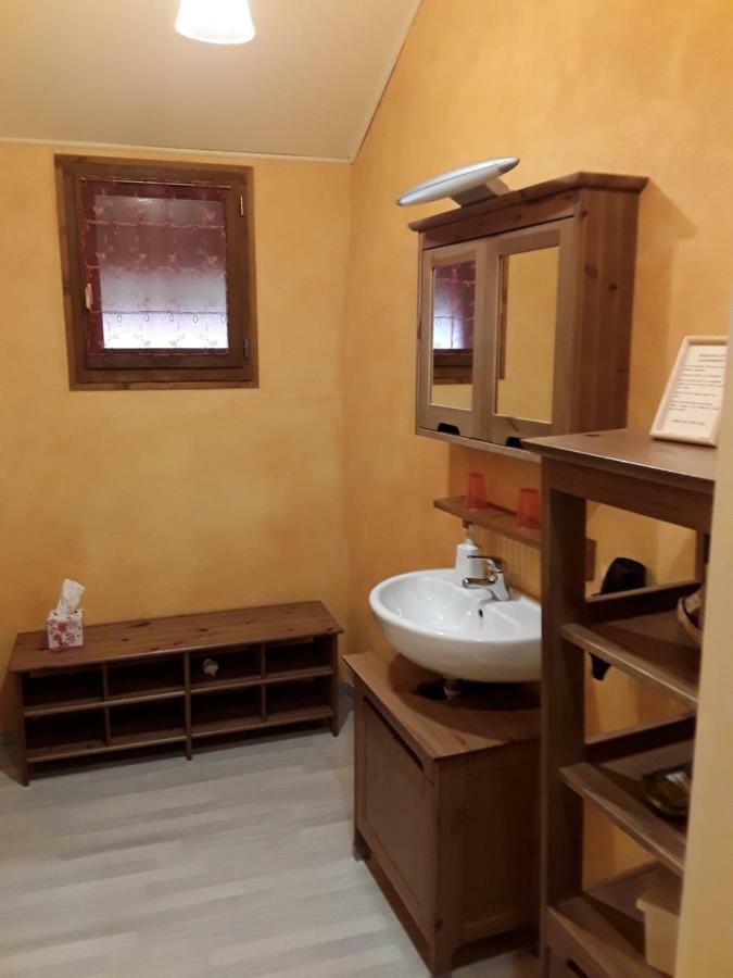 La Parenthese Bed & Breakfast Saint-Genix-sur-Guiers Exterior photo