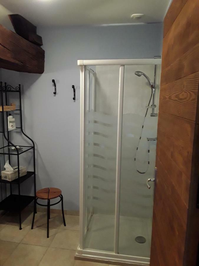 La Parenthese Bed & Breakfast Saint-Genix-sur-Guiers Exterior photo